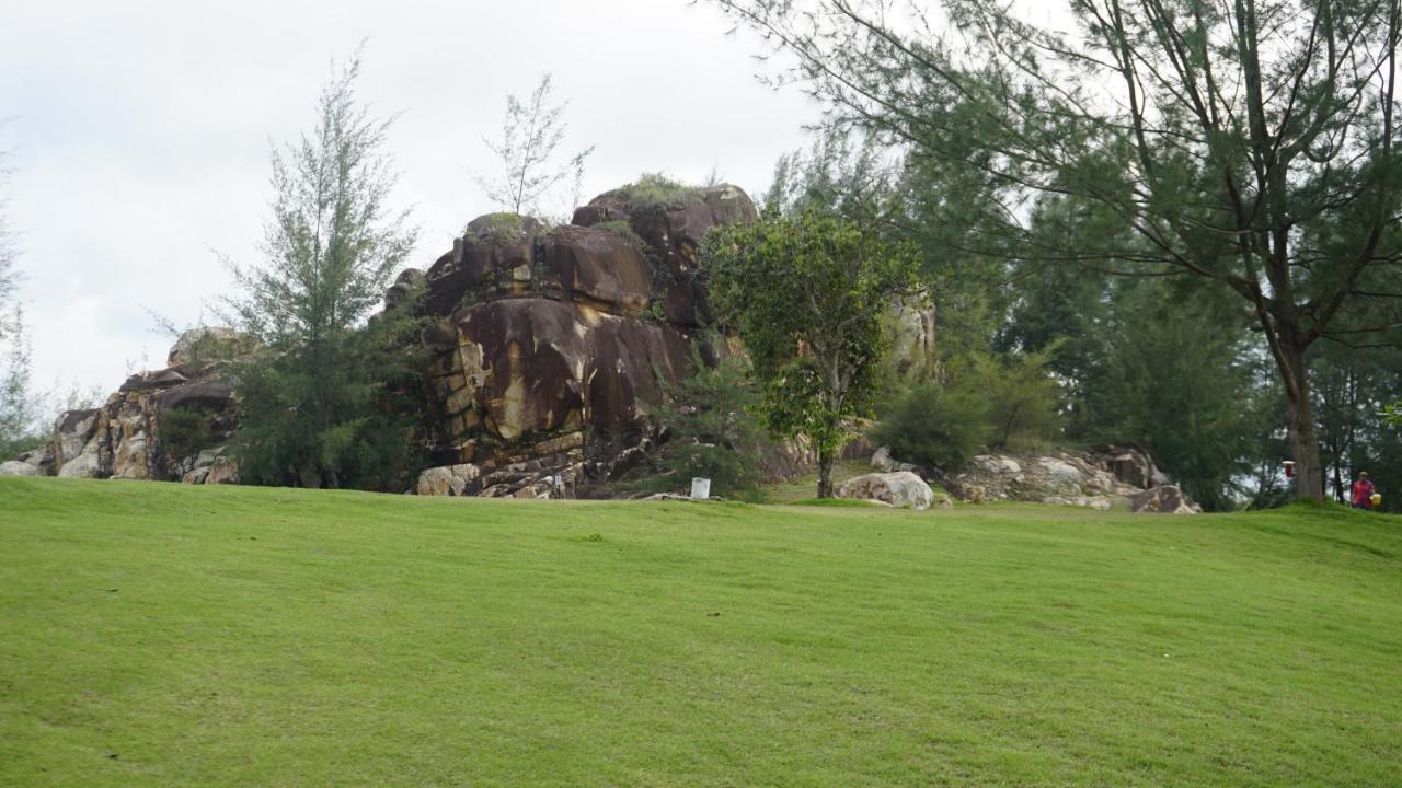 Pantai Indah Lagoi Bintan Exterior foto
